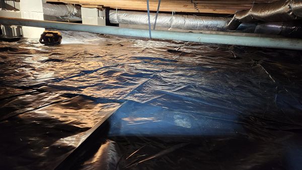 crawlspace-with-tarp